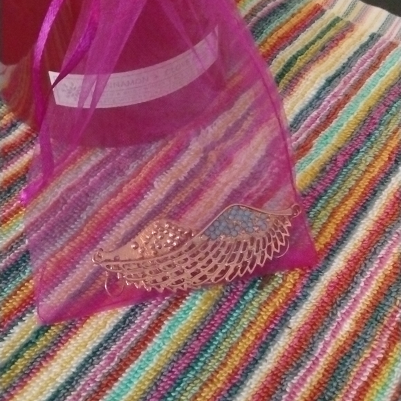 Accessory Bundle - Picture 3 of 6